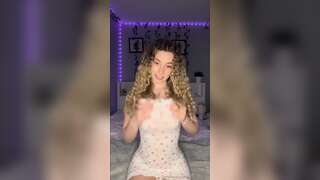 Blonde Vixen Tease Her Huge Melons While Showing Off Her Cute Lingerie in Exclusive OnlyFans Video