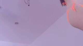 Katee Owen Gets Exposed her ass and Tits in Tight bikini in live Video