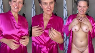 Carly_579 Starts Her Day with a Morning Hardon Tease in Pink Robe Big Tits Video