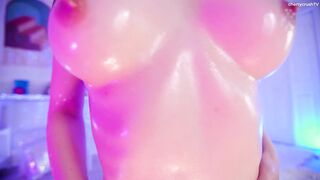 Cherry Crush Teases Her Oiled Curves in Leaked Onlyfans JOI Video