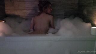 Alinity Spreads Wide in Naughty Onlyfans Leaked Video