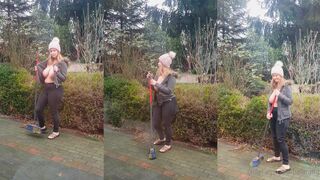 PolaRainbow Teases in Unreleased OnlyFans Video Polish Amateur Sensation