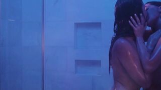 Taylor Tease Her Giant Melons in Rare Leaked Nudes Video