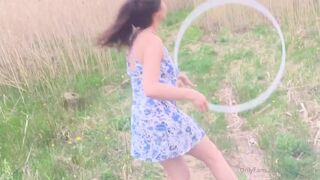 QuinnFinite Tease Her Giant Natural Titties in Leaked Must-Watch Video