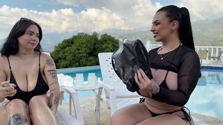 Amarettoh Teases her Perfect Caucasian Curves in Steamy Fansly Video