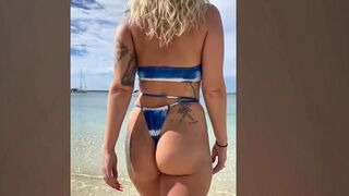 Elana Bunnz Teases Public Fuck On Her Jetski In Must-Watch Video
