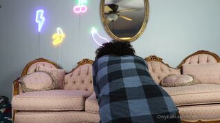 Sukoshicosplay Teases in Hardcore Anal Fuck Video