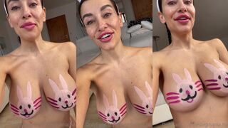 Estephania Leaks her Juicy Melons in Amateur Video